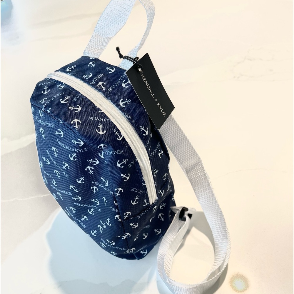 ‼️ SALE ‼️ KENDALL+KYLIE MINI ANCHOR BACKPACK - Picture 2 of 6